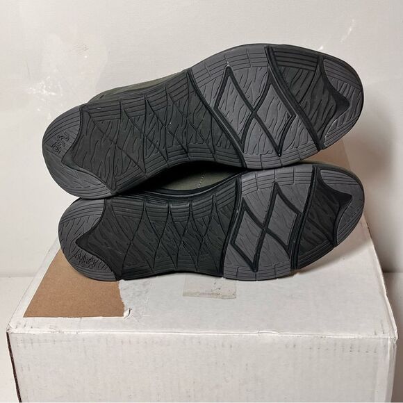 Ryka Amanda Bungee Ankle Boots - Picture 7 of 7